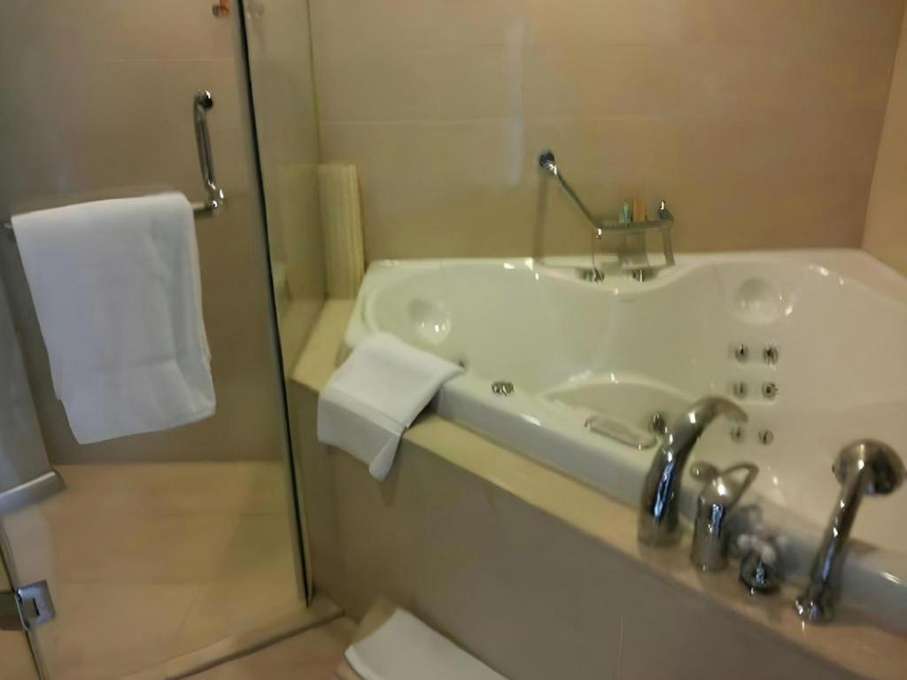 Nanchang Galactic Peace International Hotel Dış mekan fotoğraf