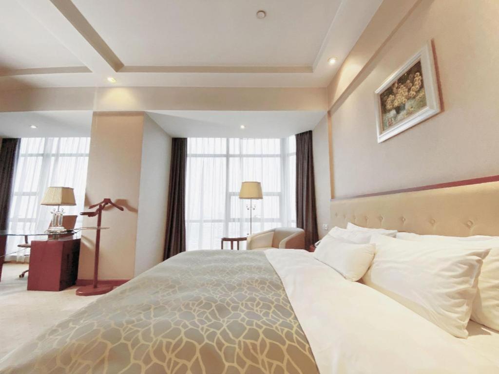Nanchang Galactic Peace International Hotel Dış mekan fotoğraf